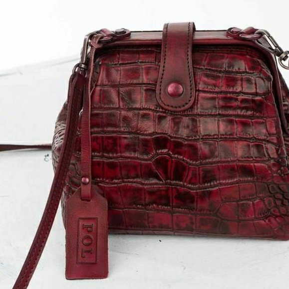 POL Handbags - NEW POL Leather Croc Crossbody
